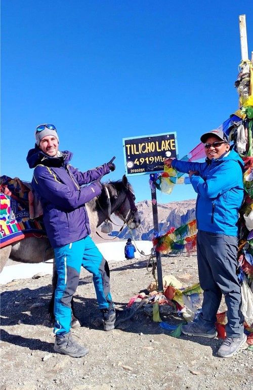 Mythique Annapurna  par le lac Tilicho